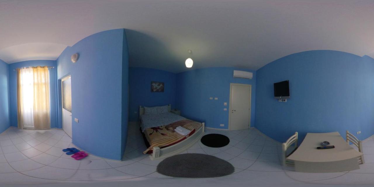 Hotel St.Pauli Shkodër Esterno foto