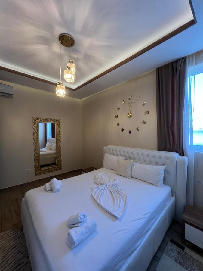 Hotel St.Pauli Shkodër Esterno foto